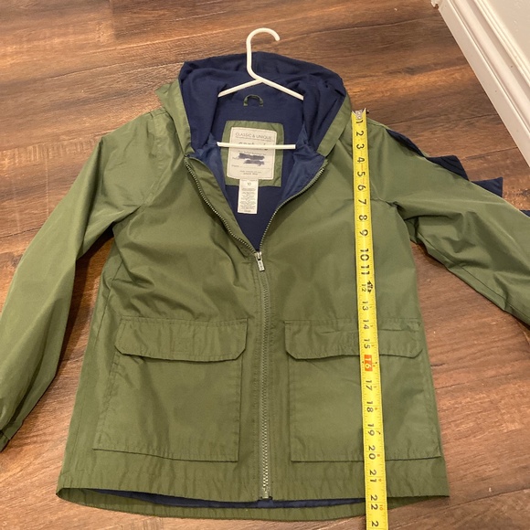 Boy’s Carter’s Green Dinosaur Rain Jacket Slicker Lightweight SZ 10 WATERPROOF - Picture 13 of 13